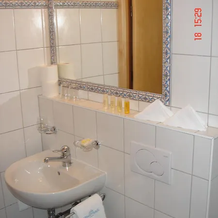 Chasa Larets Apartment *